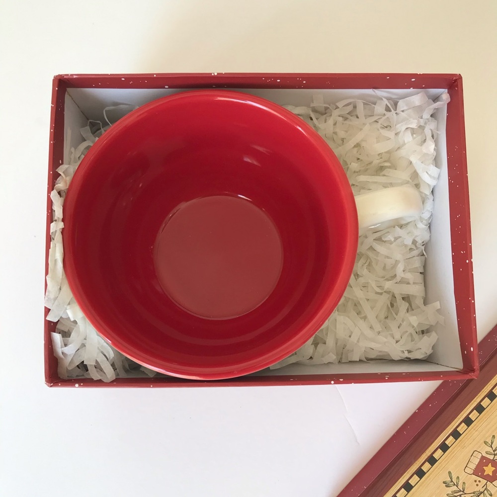 Adorable Holiday Christmas Mug - Picture 11 of 12